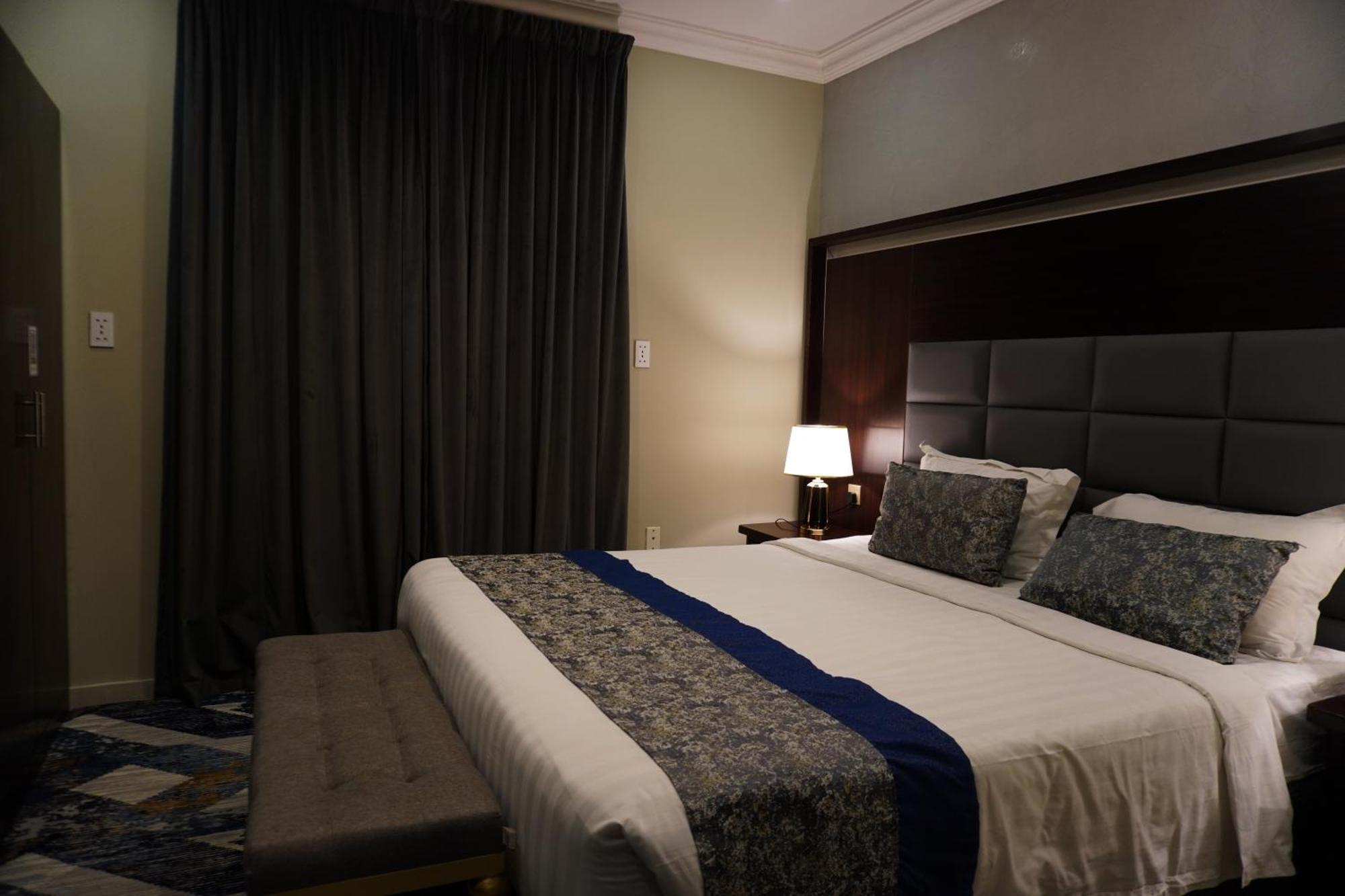 Swat Hotel Apartments 2 Al-Khobar Eksteriør bilde